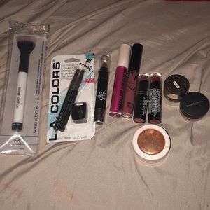 Makeup bundle